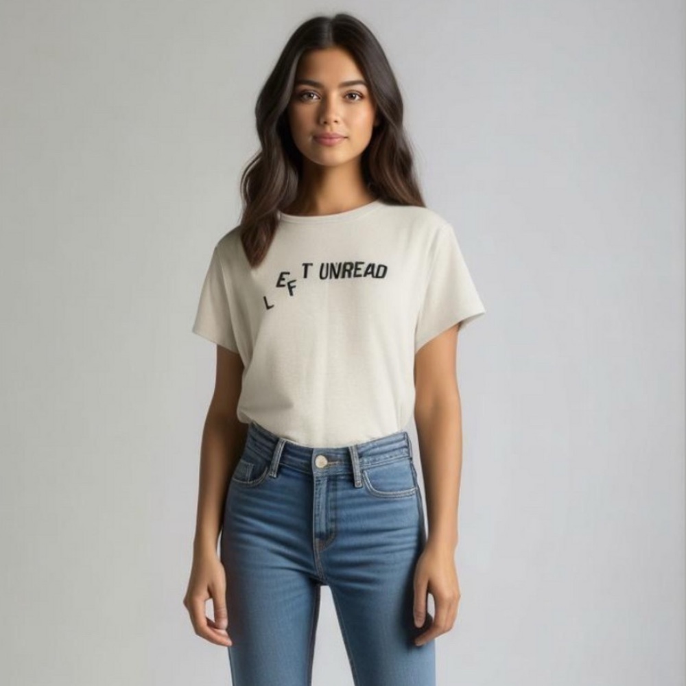 2 for $10 | H&M ‘LEFT UNREAD’ White Short Sleeve Shirt Crew Neck Women’s Medium